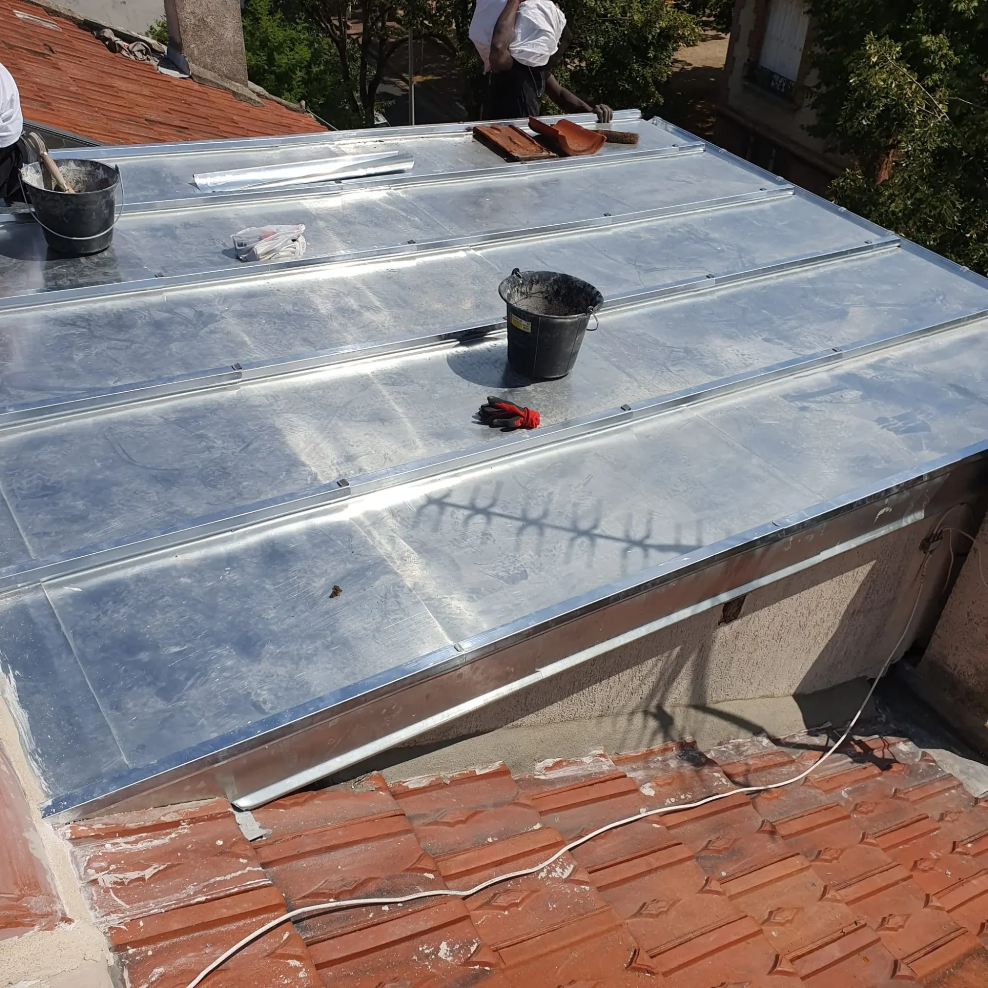 travaux toiture à herblay-sur-seine réalisés par un artisan couvreur avec rénovations, réparations et finitions soignées